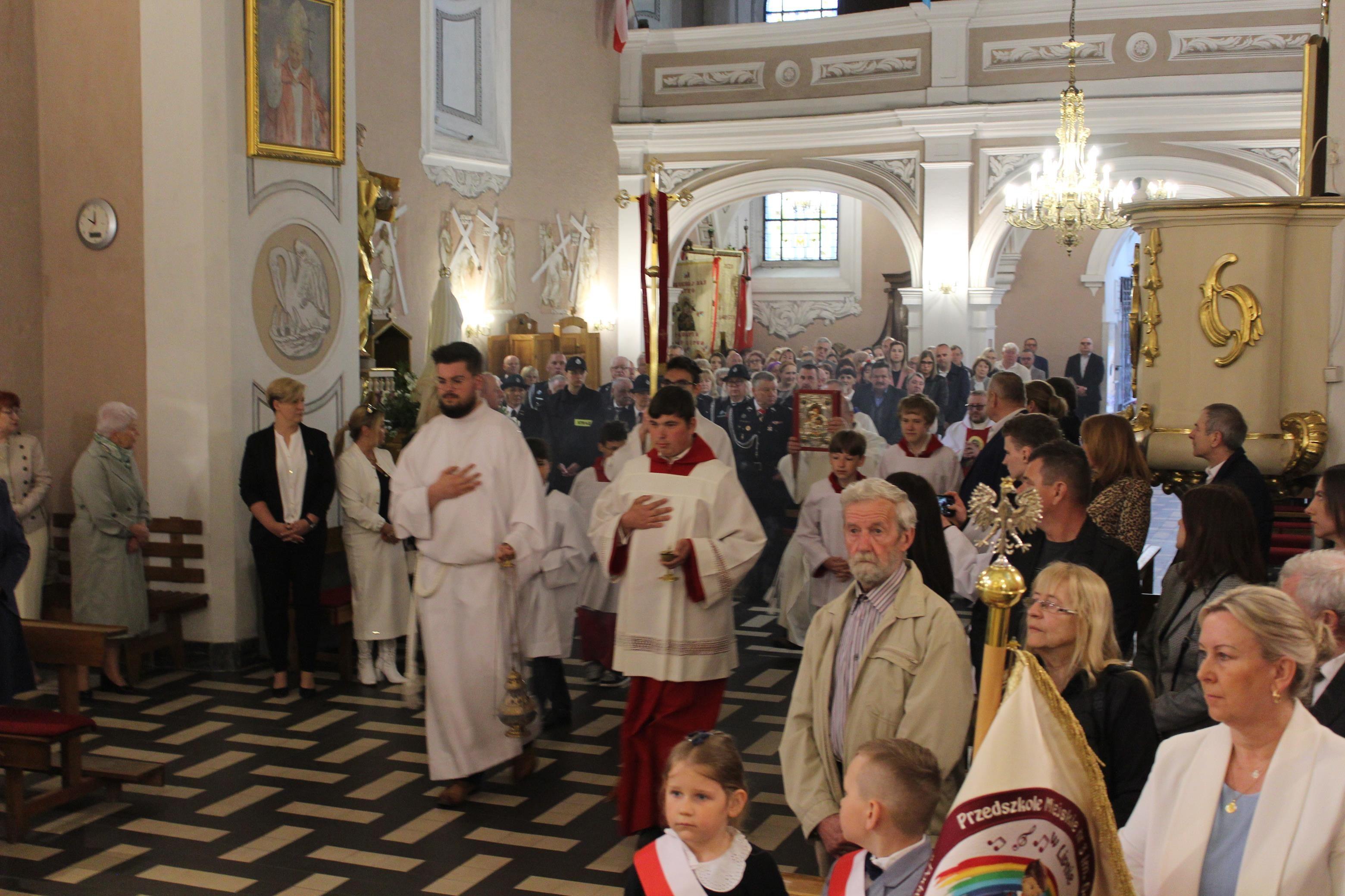 Zdj. nr. 2. Lipnowskie obchody 234. rocznicy uchwalenia Konstytucji 3 Maja