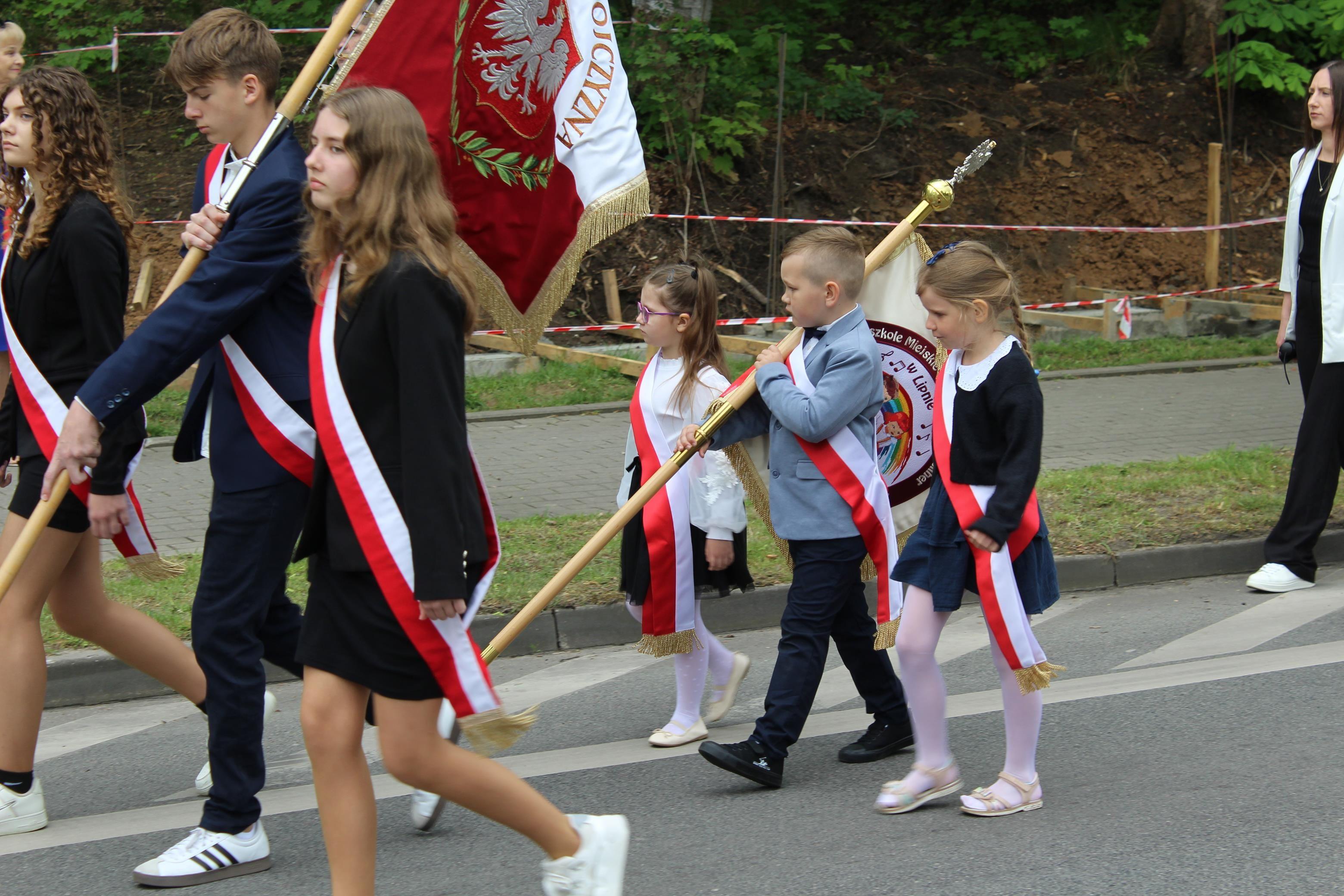 Zdj. nr. 8. Lipnowskie obchody 234. rocznicy uchwalenia Konstytucji 3 Maja