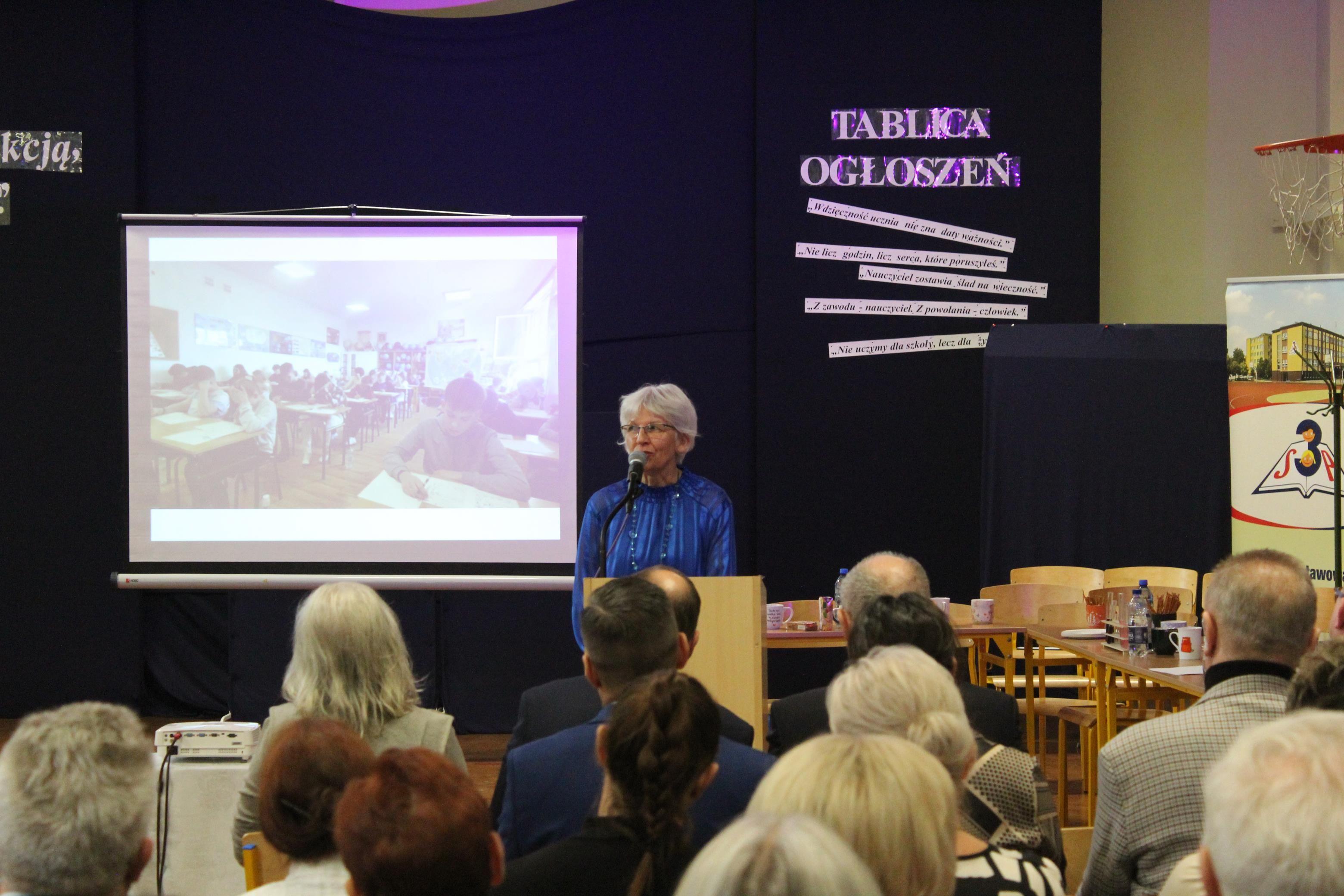 Zdj. nr. 40. Jubileusz 65-lecia Szkoły Podstawowej nr 3 w Lipnie im. Mikołaja Kopernika - 14 października 2025 r.