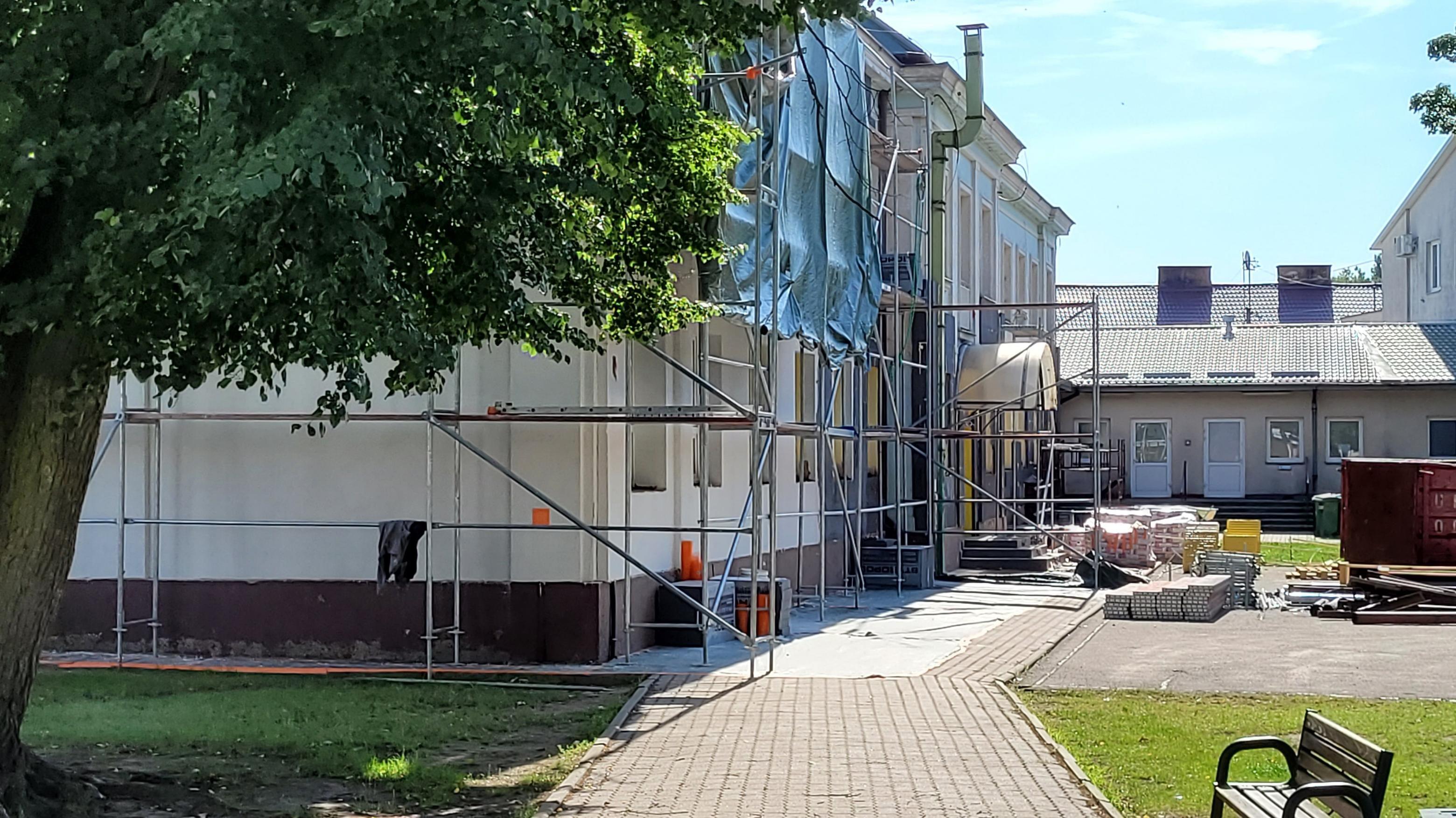 Zdj. nr. 5. Termomodernizacja Szkoły Podstawowej Nr 5 - lipiec 2026
