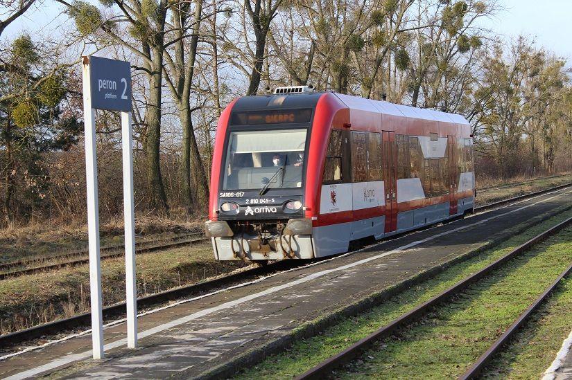 Do Lipna powróciły połączenia kolejowe – do końca lutego bilety za 1 zł!