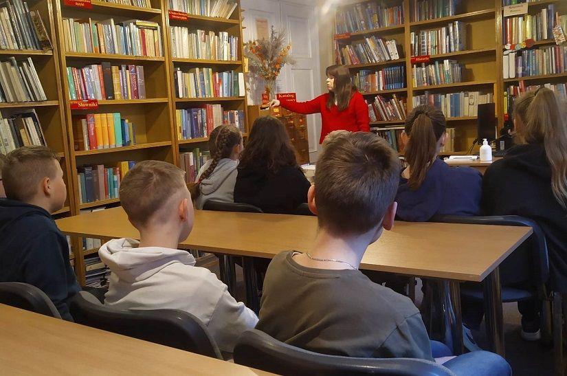 Z wizytą w bibliotece