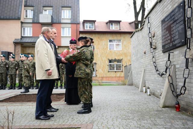 Zdj. nr. 5. 73 rocznica rozstrzelenia 10 lipnowian - 3 listopada 2013 roku