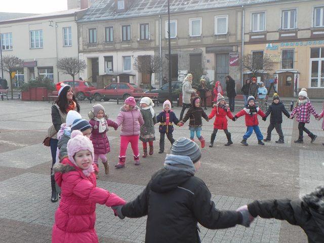 Zdj. nr. 3. Spotkanie przy choince - 10 grudnia 2013 roku