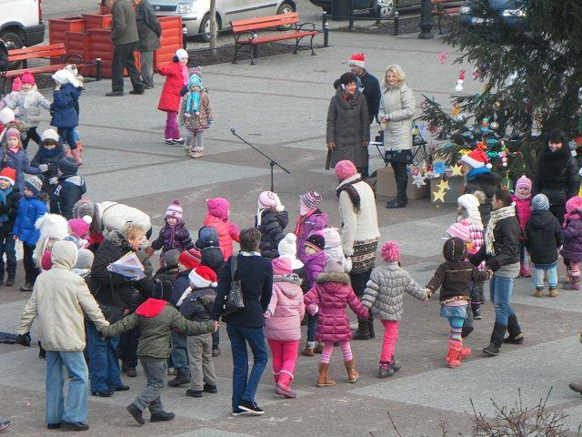 Zdj. nr. 12. Spotkanie przy choince - 10 grudnia 2013 roku