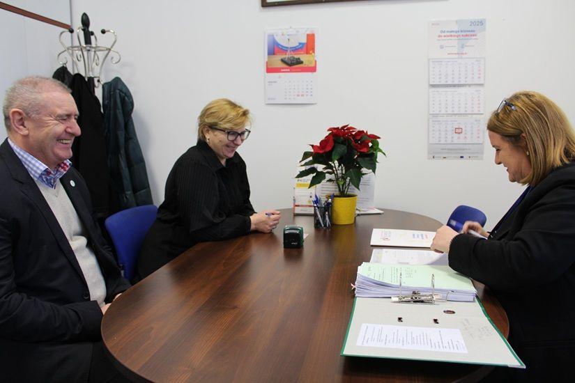 Podpisano umowę pożyczki na termomodernizacja budynku Szkoły Podstawowej nr 5 w Lipnie