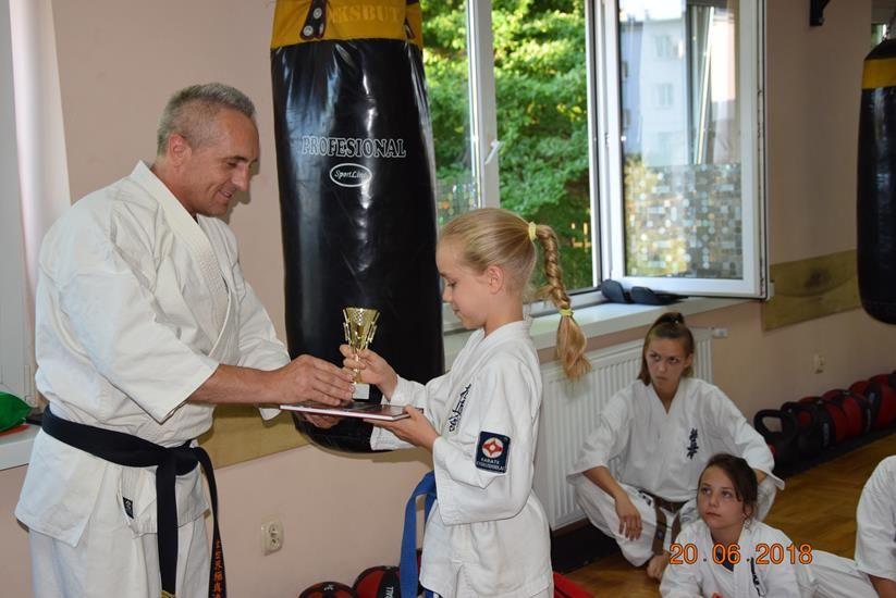 Zdj. nr. 6. Zakończenie sezonu Lipnowskiego Klubu Kyokushin Karate