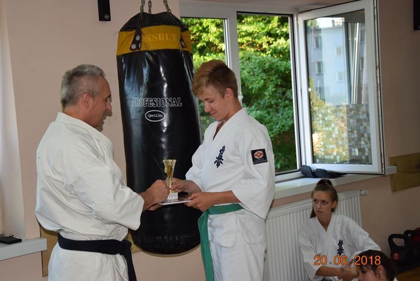Zdj. nr. 8. Zakończenie sezonu Lipnowskiego Klubu Kyokushin Karate