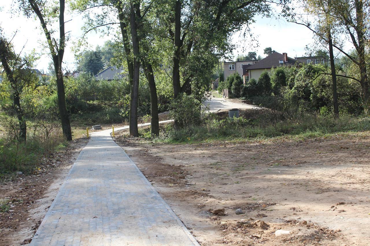 ścieżka zdrowia łącząca osiedle Witonia i park miejski