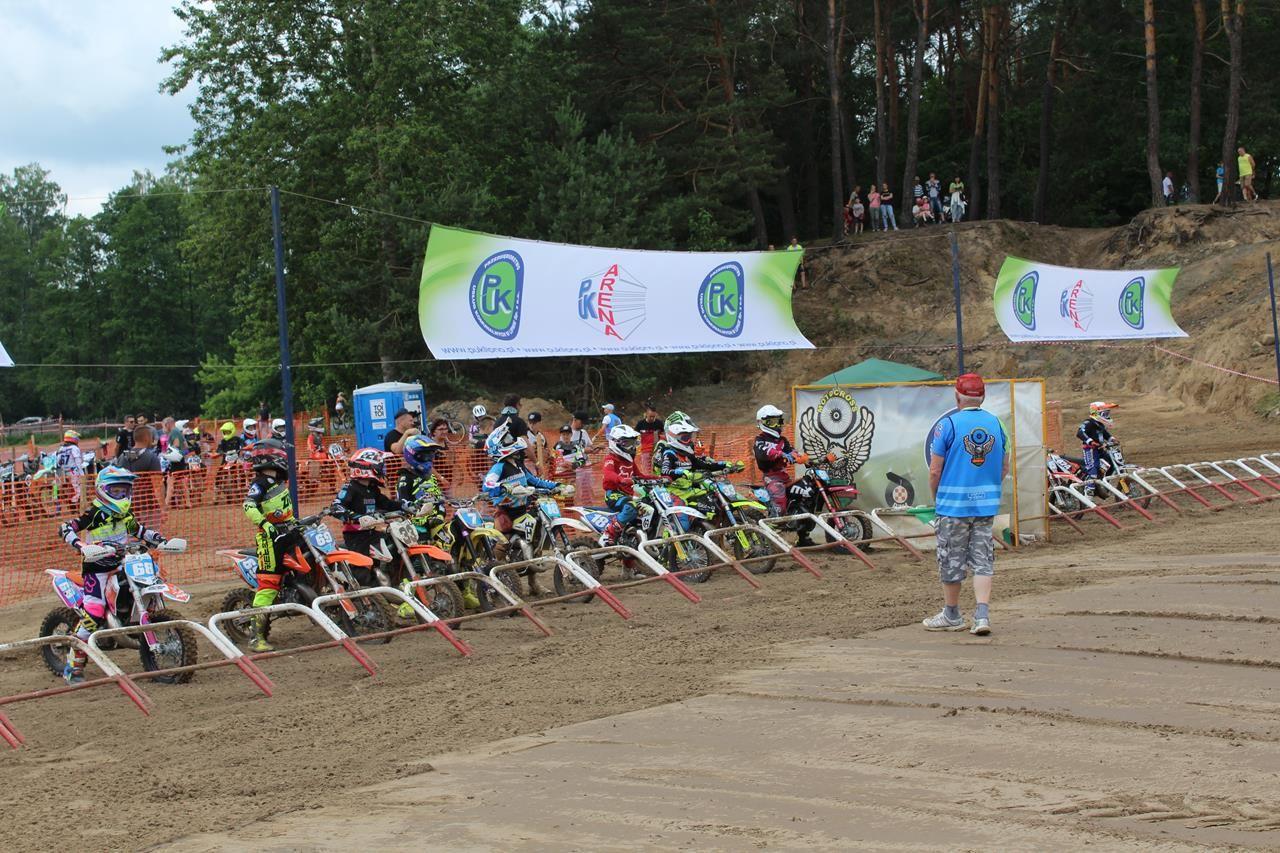 Zdj. nr. 3. Motocross – V runda Mistrzostw Strefy Północnej Polski Mistrzostwa Okręgu Bydgoskiego