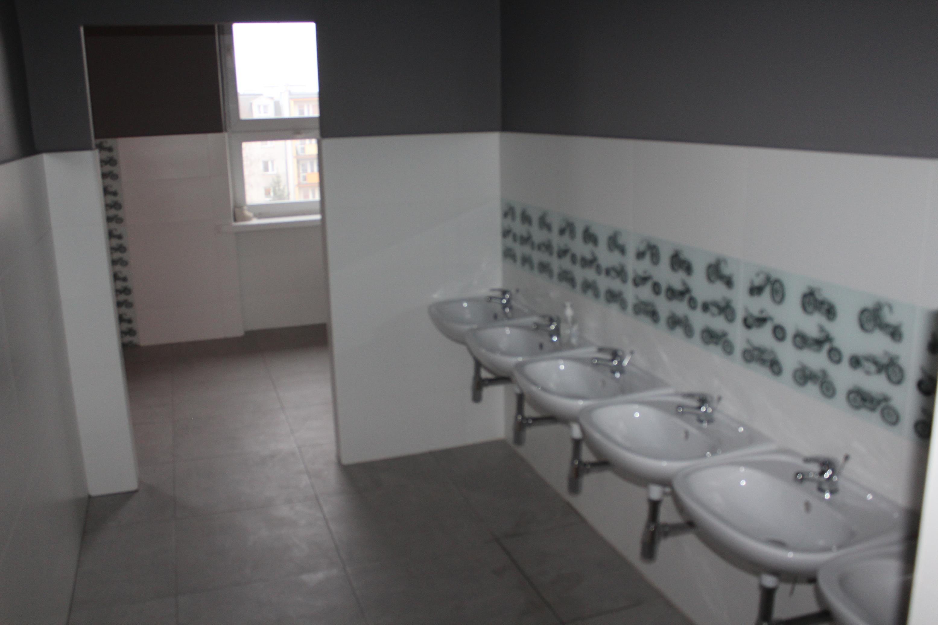 Wyremontowana łazienka w SP nr 3 w Lipnie
