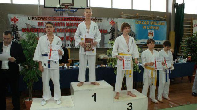 Zdj. nr. 23. Karate Kyokushin - luty 2010