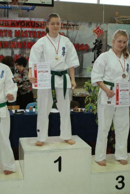 Zdj. nr. 24. Karate Kyokushin - luty 2010