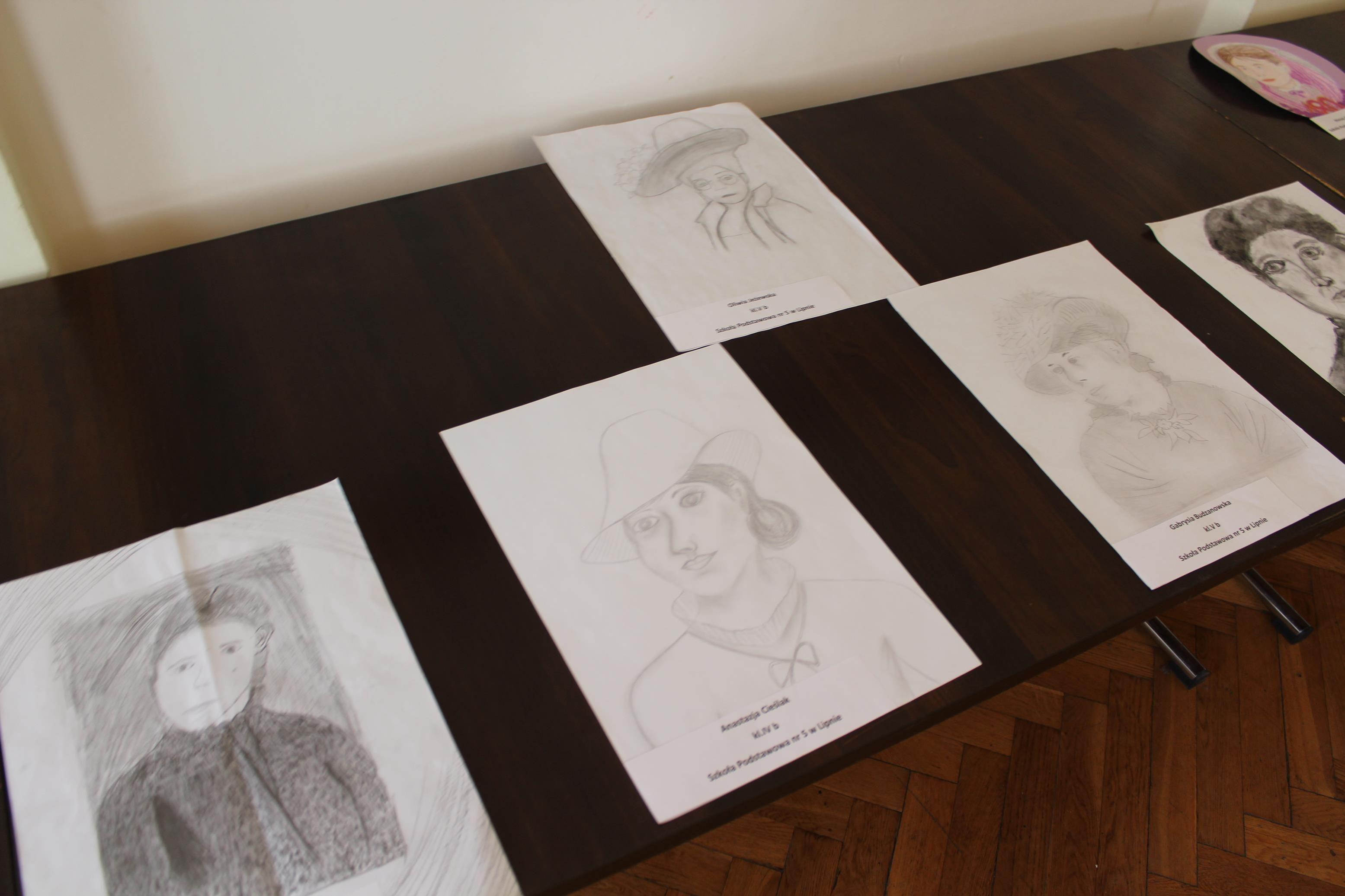Zdj. nr. 3. Rozstrzygnięcie konkursu plastycznego na portret Marii Konopnickiej - 13 maja 2022 r.