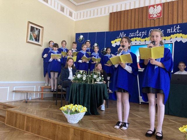 Zdj. nr. 7. Święto Patrona Szkoły Podstawowej nr 5 w Lipnie – św. Jana Pawła II - 2023