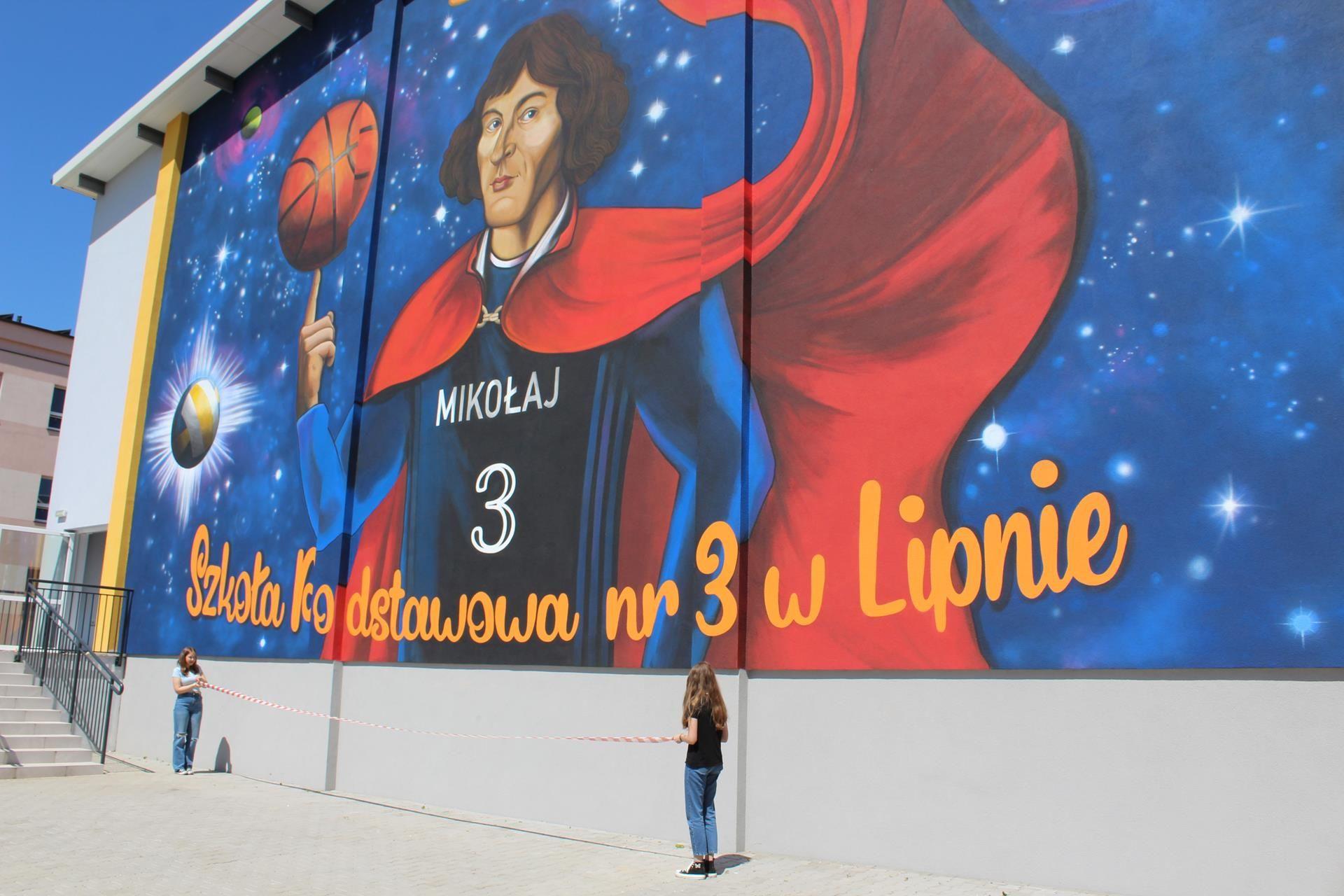 Odsłonięcie muralu przy SP nr 3 w Lipnie - 1 czerwca 2023 r.