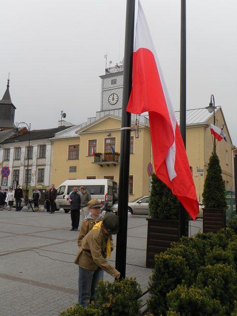 Zdj. nr. 1. Dzień Flagi Rzeczypospolitej Polskiej - 2 maja 2014 roku